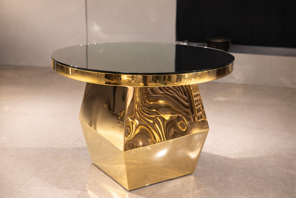 Aureum Facet Glass Cake Table