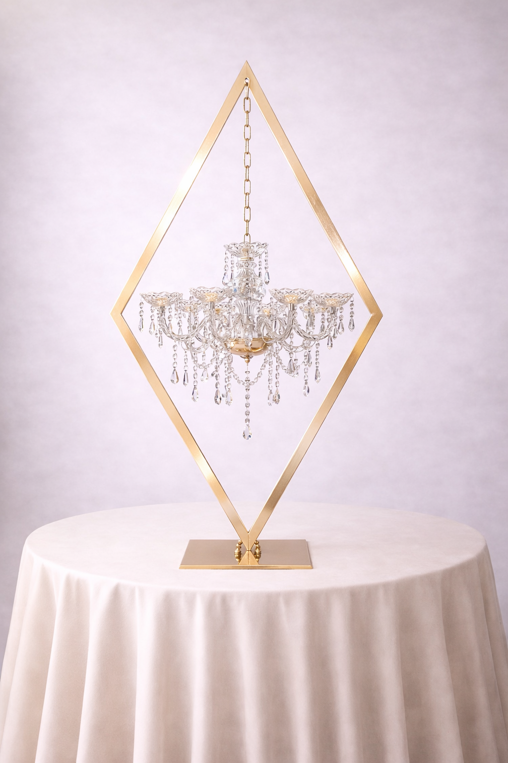 Lumière Diamond Chandelier Centerpiece